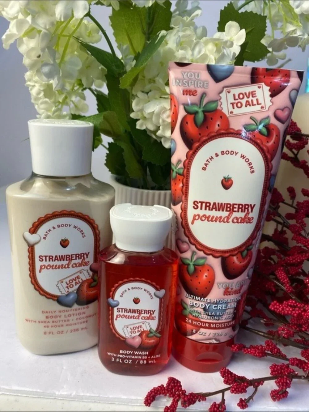 “Strawberry Pound Cake” Bath & Body Works New 3- Pc Body Care Set